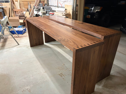 Minimalist Dovetailed Sofa Table